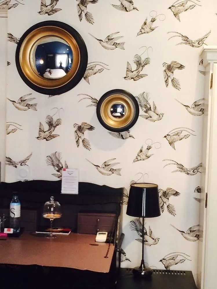 Hotel Mademoiselle Juan-les-Pins 4*,